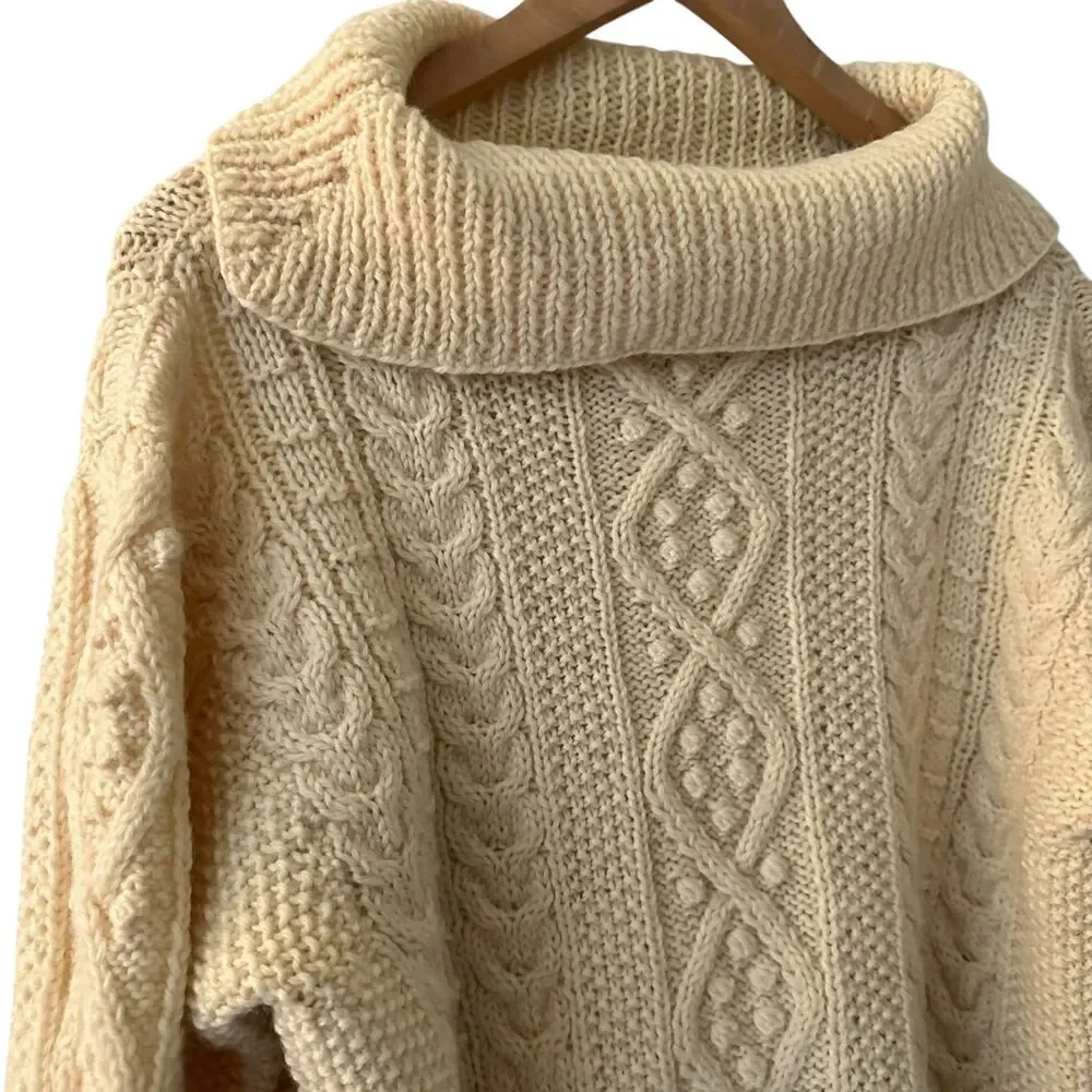 Handmade Cream Knitted Cable Knit Turtleneck Sweater‎ Size L (see measurements)